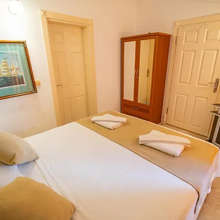 Sunset Beach Club Aqualettings Neptune 6 * Фетхие