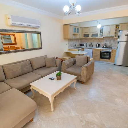 Sunset Beach Club Aqualettings Neptune 6 דירה