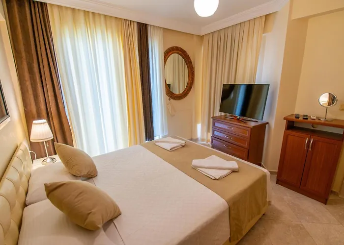 Sunset Beach Club Aqualettings Neptune 6 * Фетхие